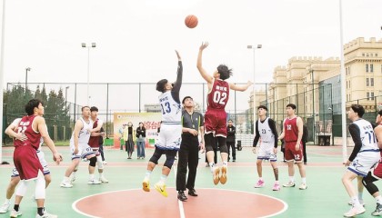 DB电竞官网-一场青春双向奔赴|榕台青年篮球邀请赛|周寓凯|福州|篮球邀请赛|篮球_新浪体育_新浪新闻