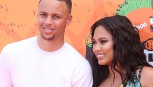 夸梅diss库嫂：玩乐投资都花老公钱还抱怨很多 我要是库里早离了